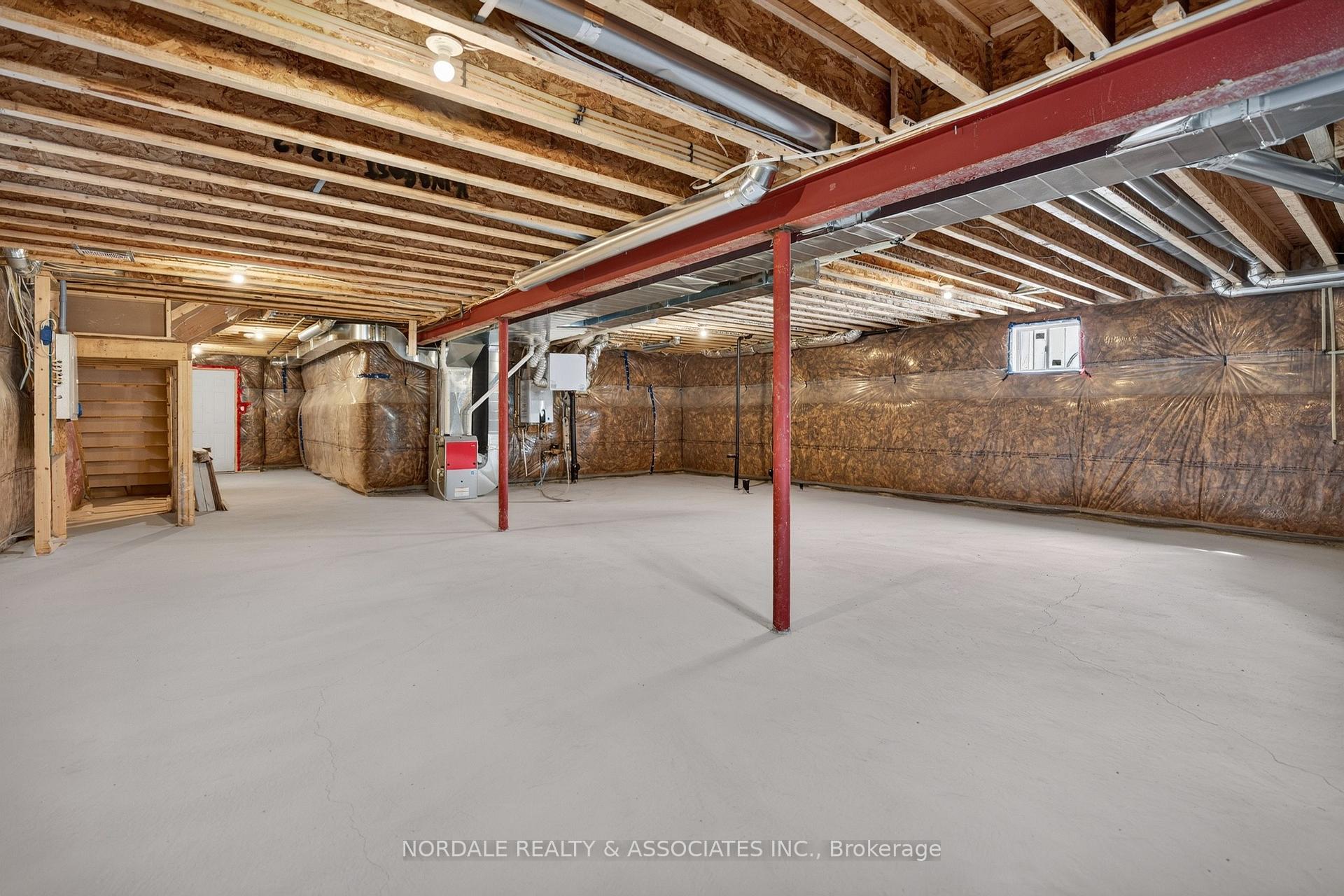 Photo 20 of 237 Seguin Street, Richmond Hill, Oak Ridges — HOMEH