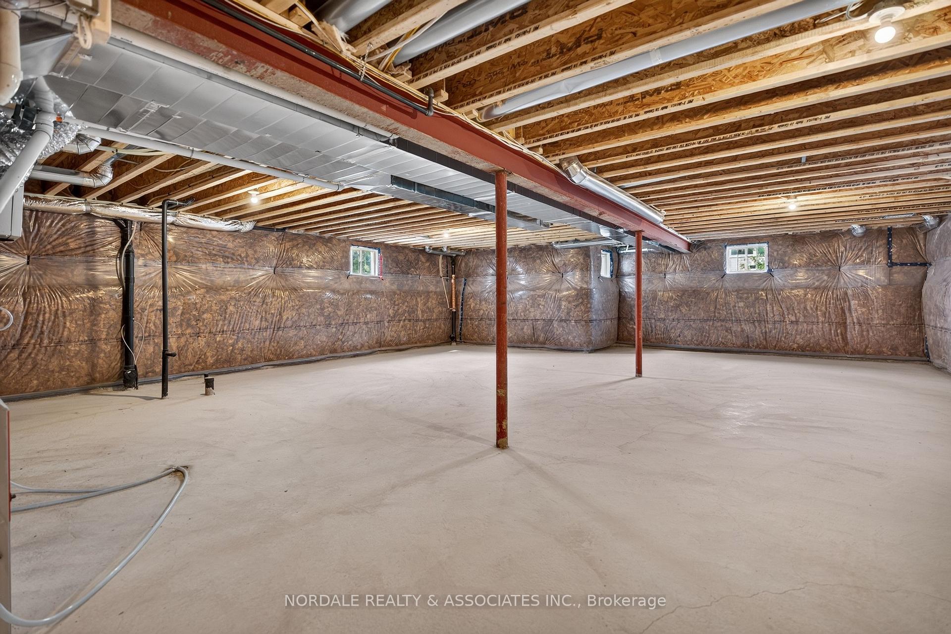 Photo 21 of 237 Seguin Street, Richmond Hill, Oak Ridges — HOMEH