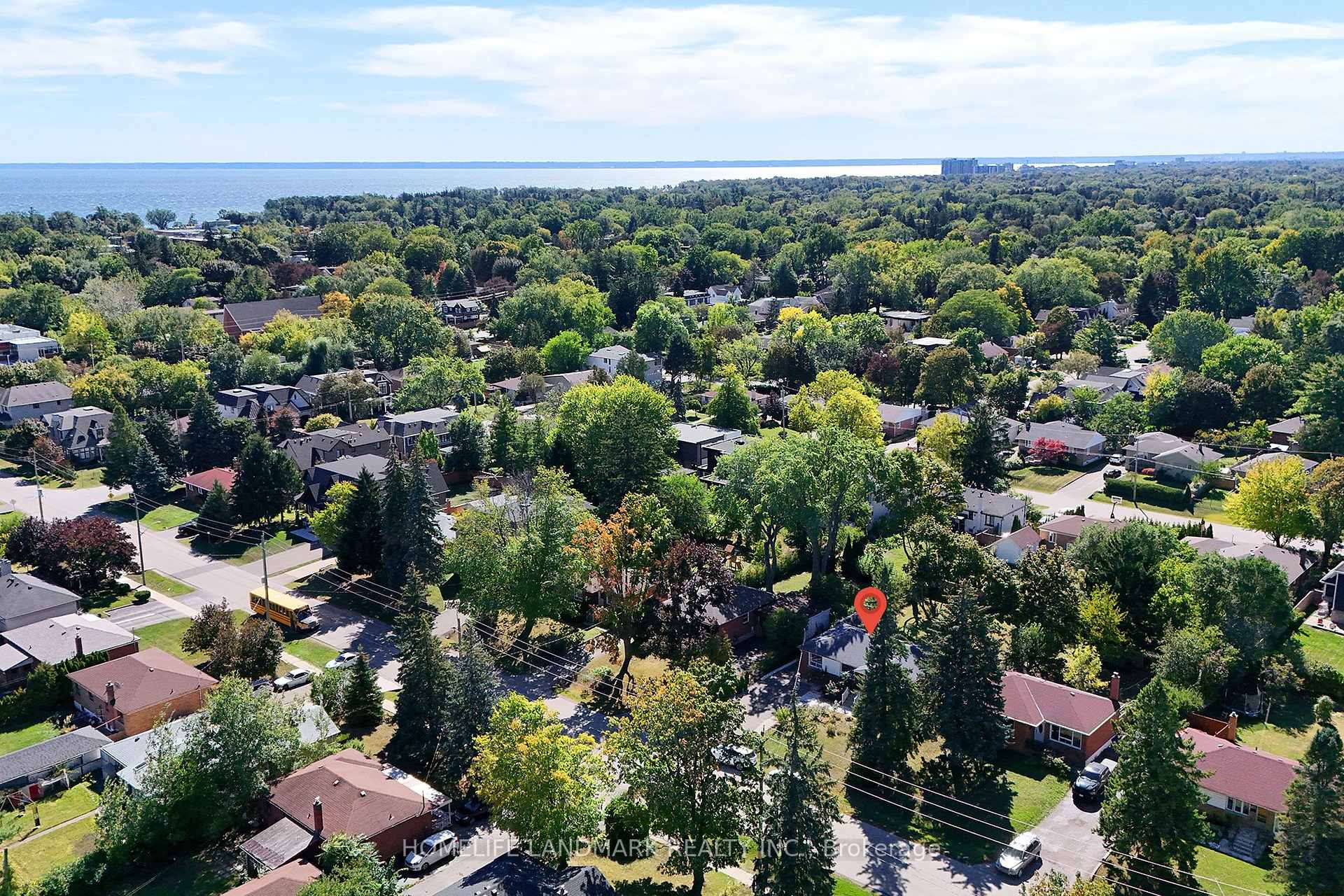 Photo 7 of 236 Southview Road, Oakville, West — HOMEH