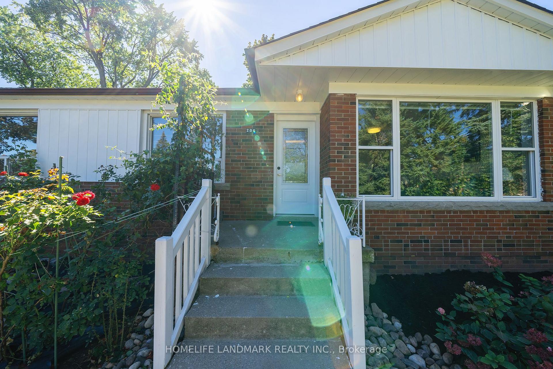 Photo 10 of 236 Southview Road, Oakville, West — HOMEH