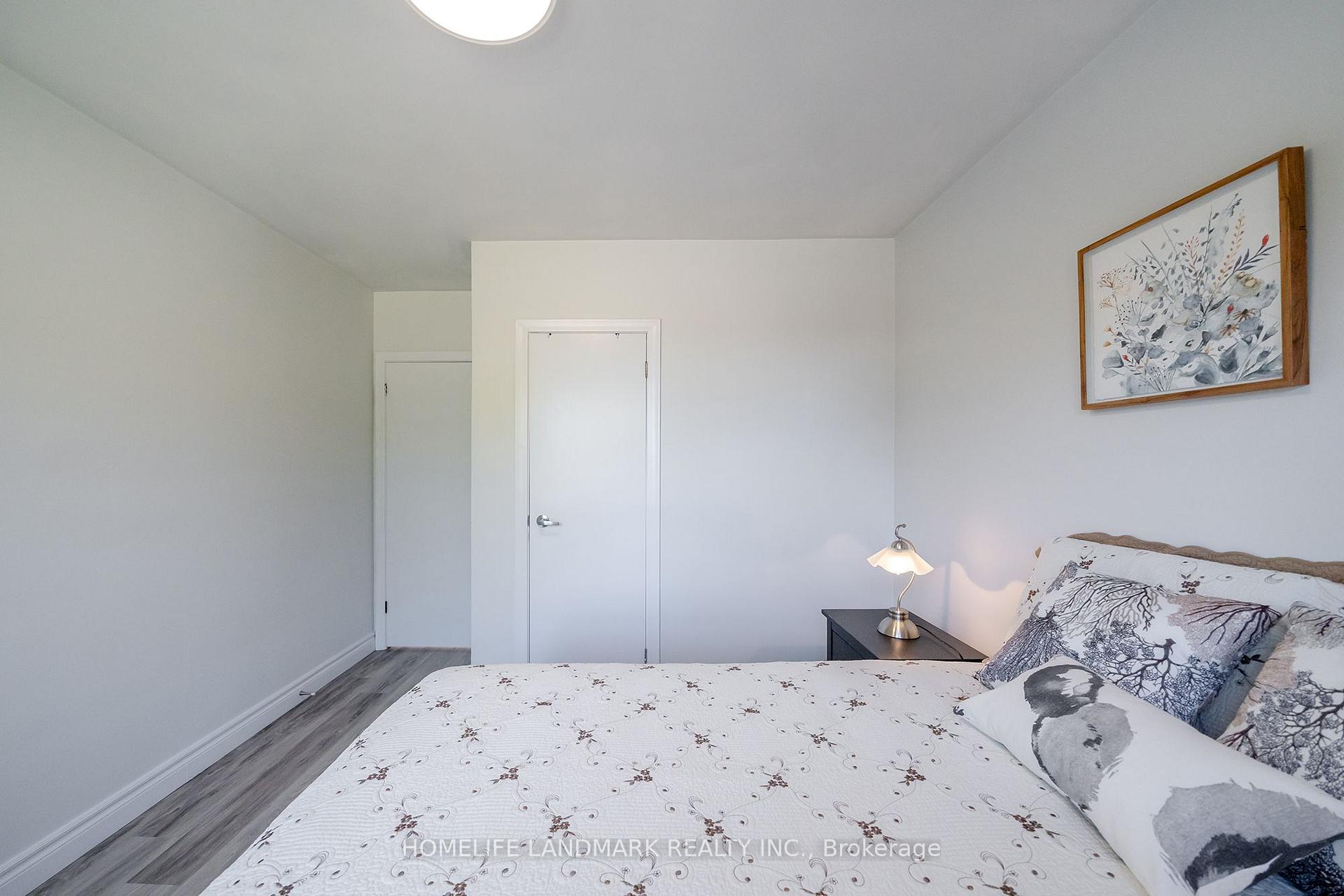 Photo 29 of 236 Southview Road, Oakville, West — HOMEH