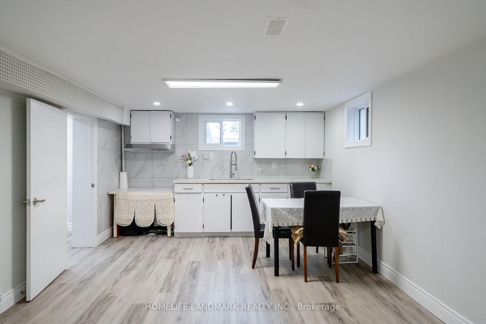 Photo 42 of 236 Southview Road, Oakville, West — HOMEH