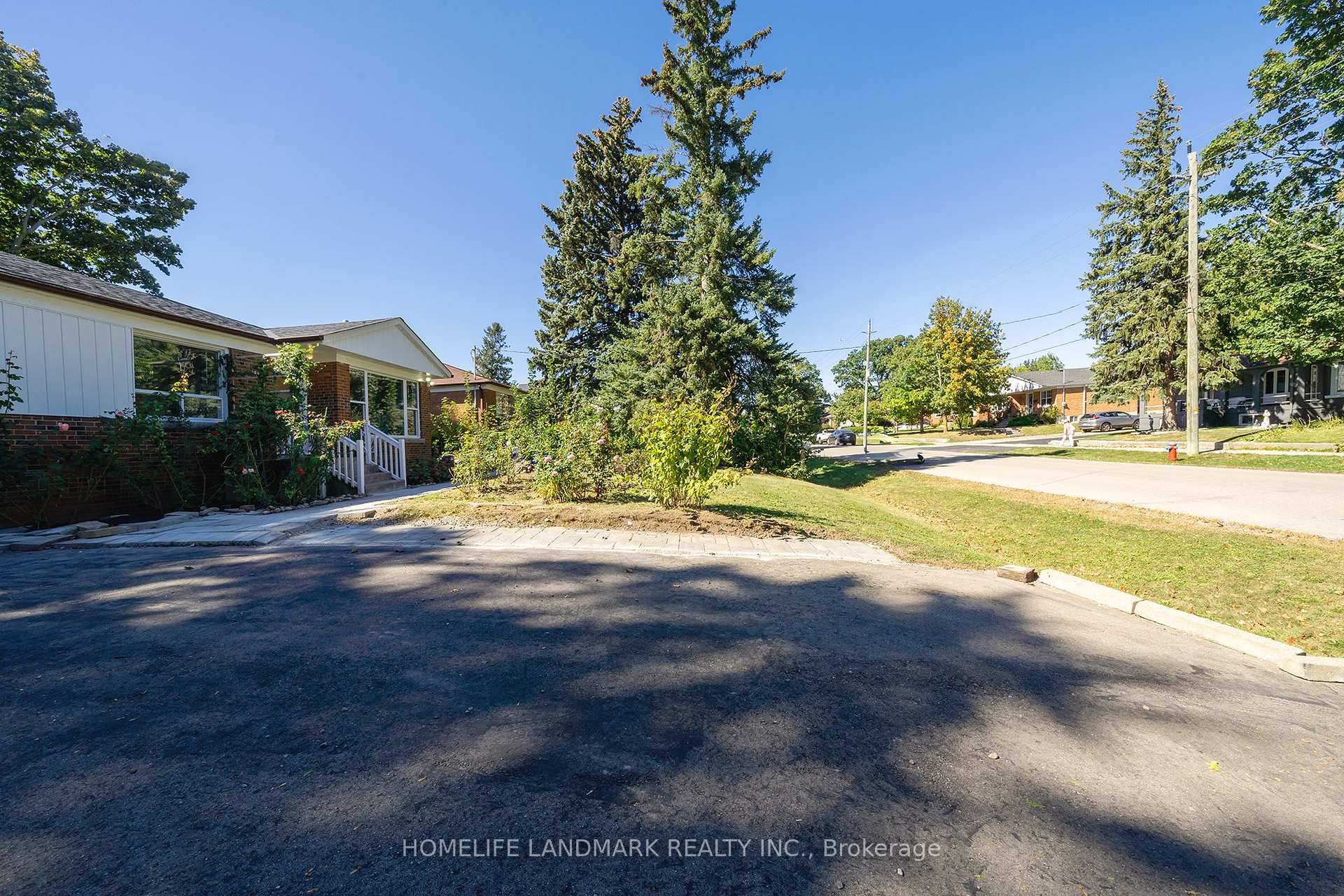 Photo 44 of 236 Southview Road, Oakville, West — HOMEH