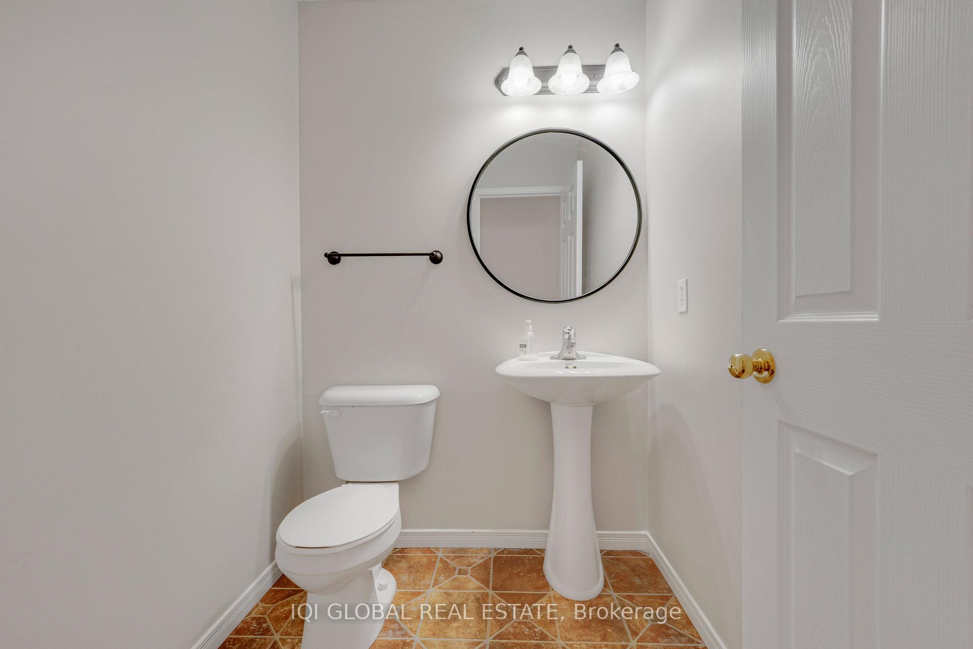 Photo 21 of 565 Wild Iris Avenue, Waterloo, Erbsville/Laurelwood — HOMEH
