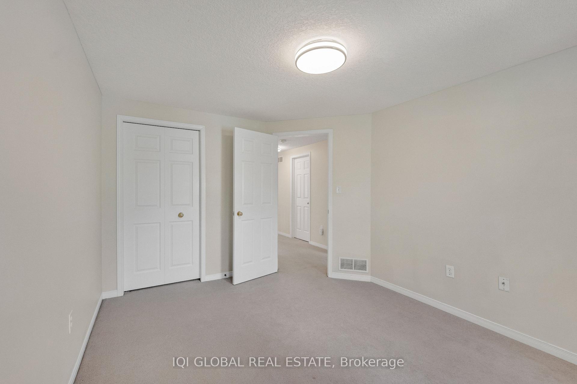Photo 30 of 565 Wild Iris Avenue, Waterloo, Erbsville/Laurelwood — HOMEH