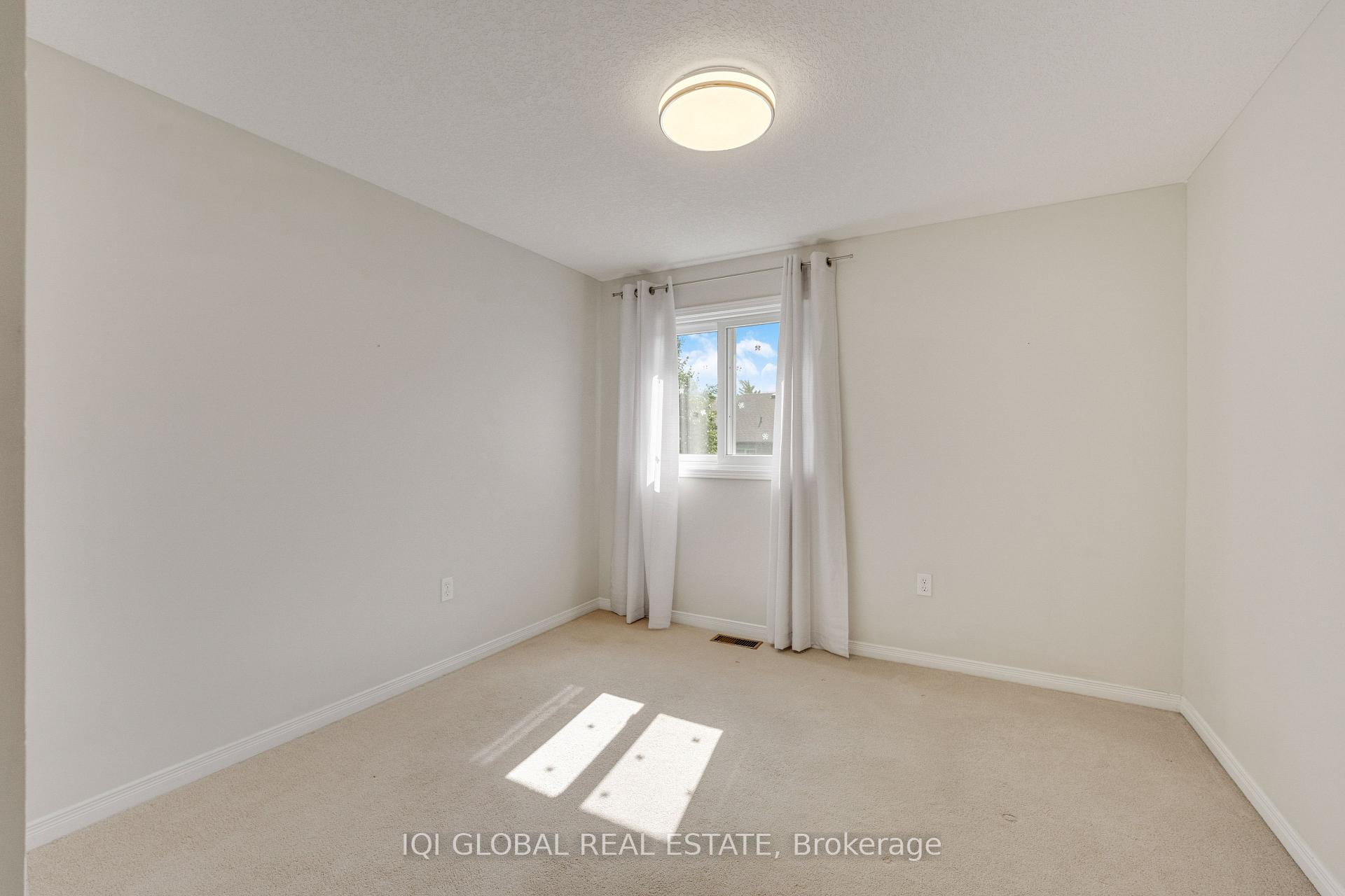 Photo 35 of 565 Wild Iris Avenue, Waterloo, Erbsville/Laurelwood — HOMEH