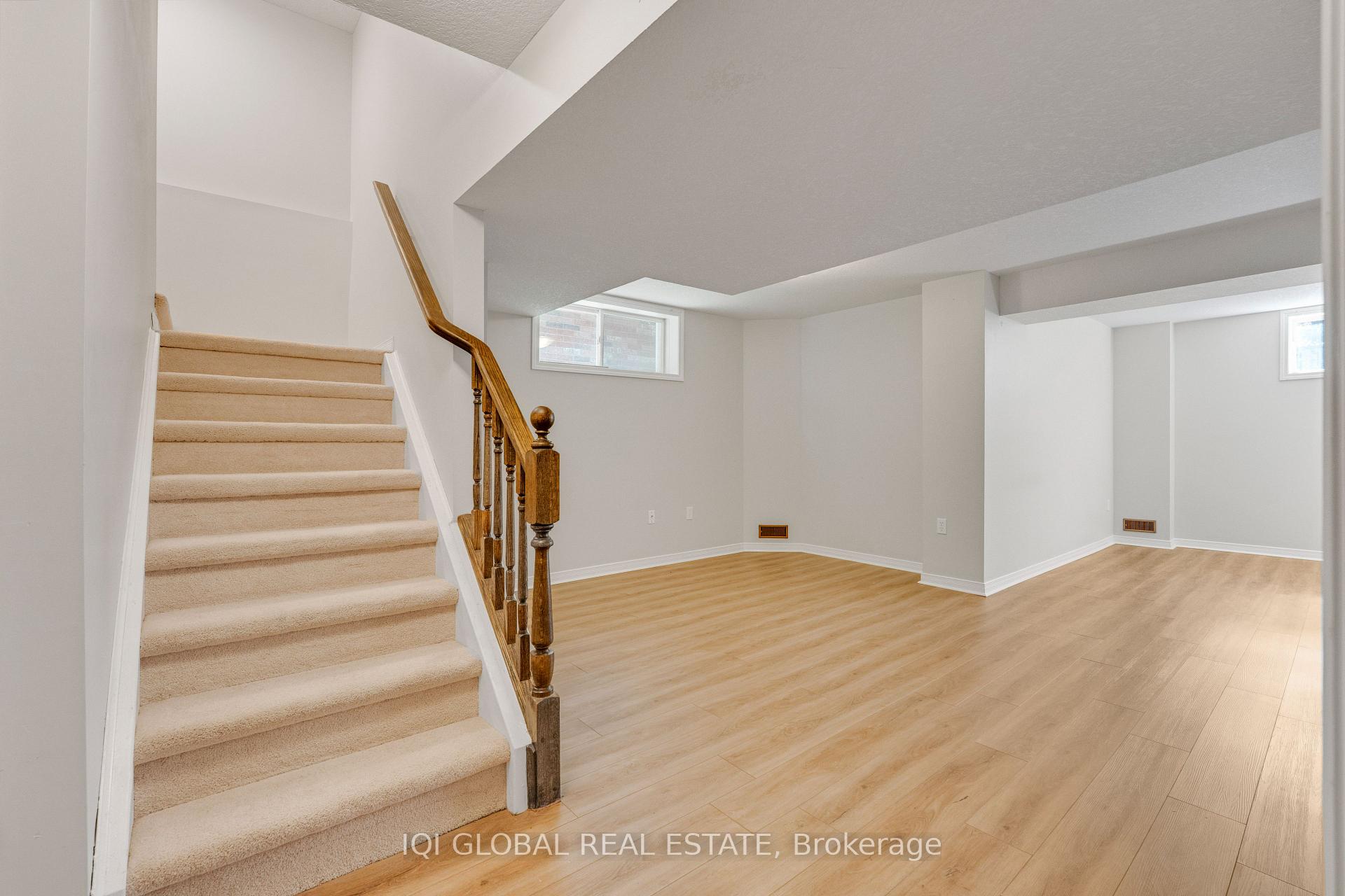 Photo 41 of 565 Wild Iris Avenue, Waterloo, Erbsville/Laurelwood — HOMEH