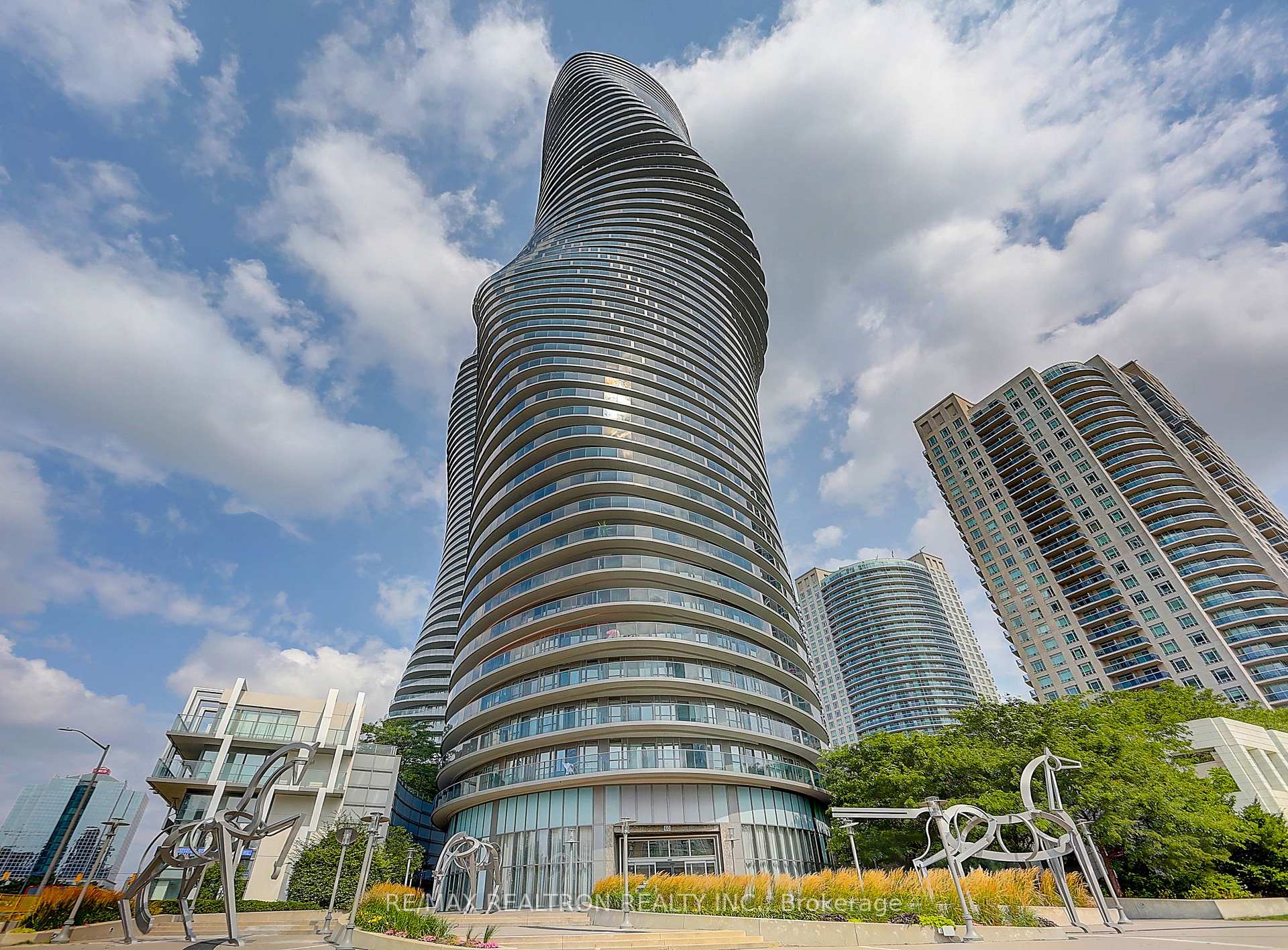 Photo 2 of Unit 706, 60 Absolute Avenue, Mississauga, City Centre — HOMEH