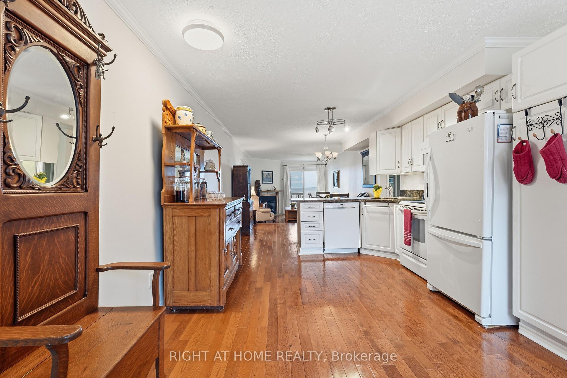 Photo 6 of Unit 103, 43 Olive Crescent E, Orillia — HOMEH