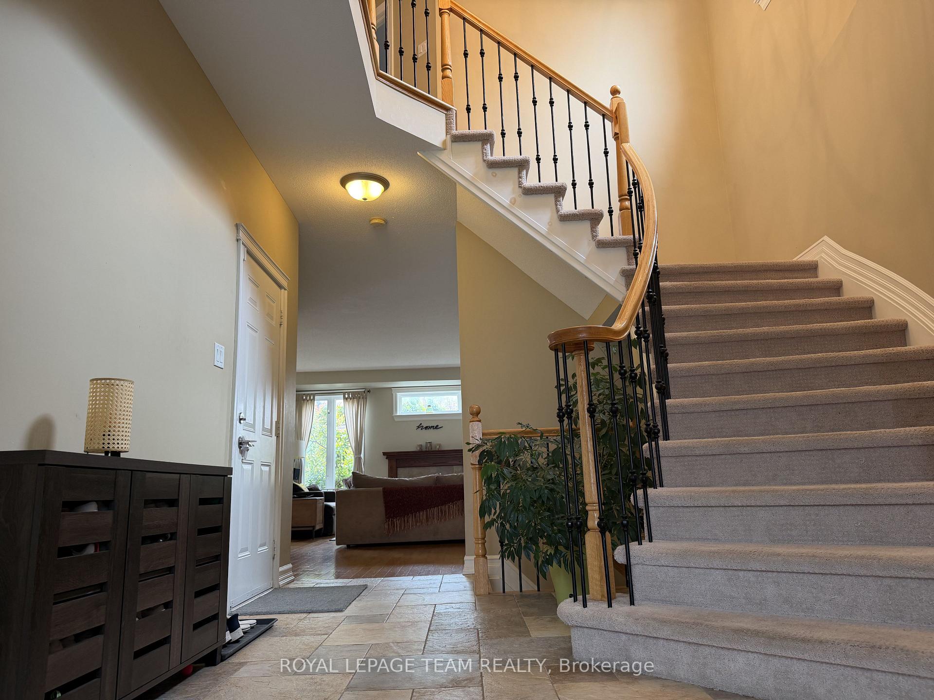 Photo 3 of 251 Tofino Private, Ottawa, Kanata - Bridlewood — HOMEH