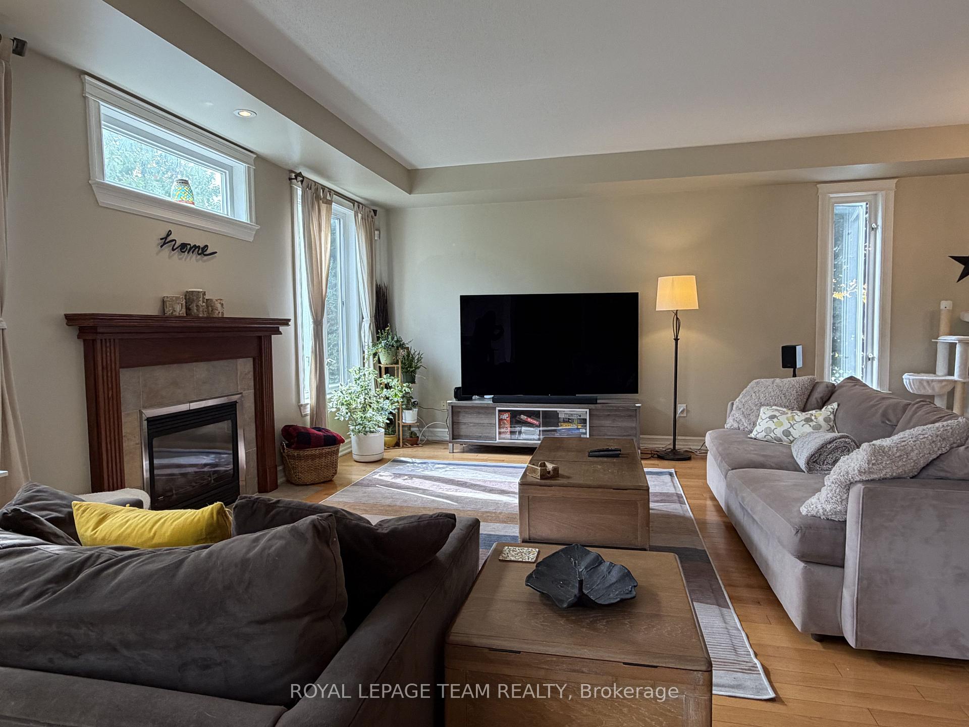 Photo 6 of 251 Tofino Private, Ottawa, Kanata - Bridlewood — HOMEH