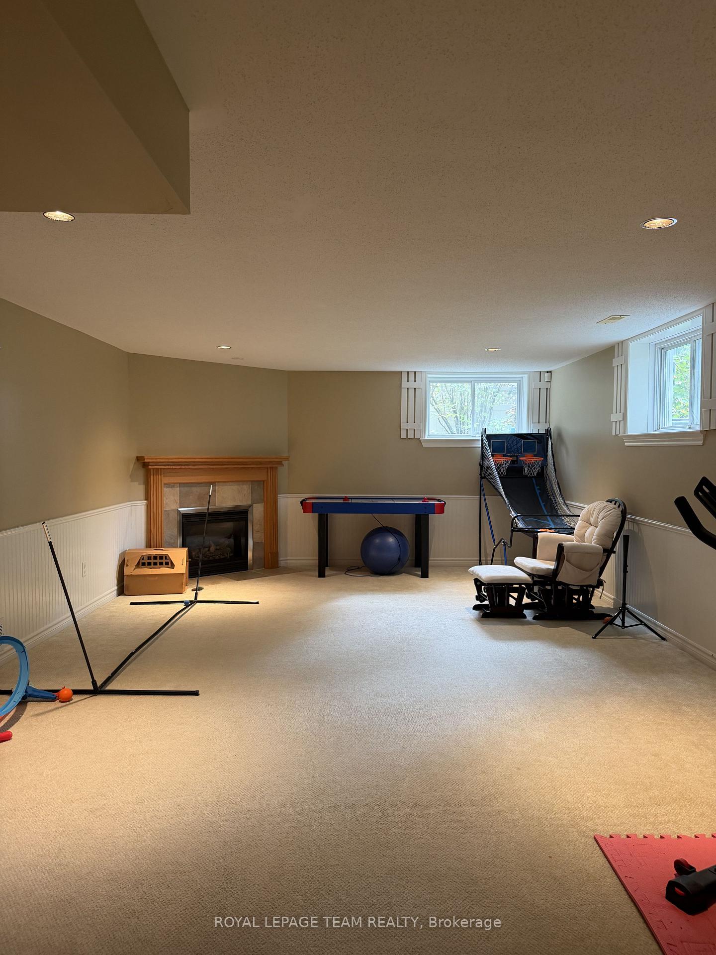 Photo 25 of 251 Tofino Private, Ottawa, Kanata - Bridlewood — HOMEH