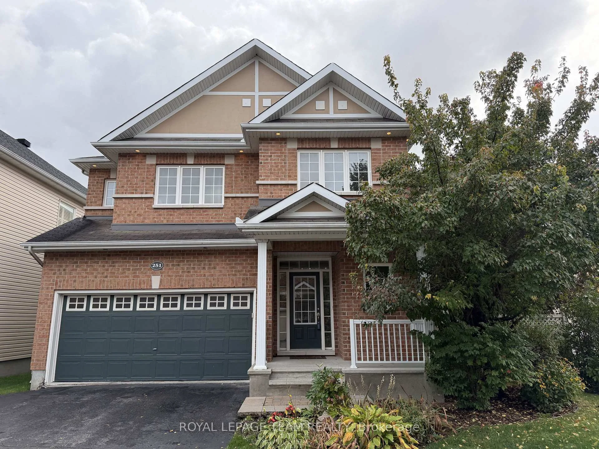 Photo 1 of 251 Tofino Private, Ottawa, Kanata - Bridlewood — HOMEH