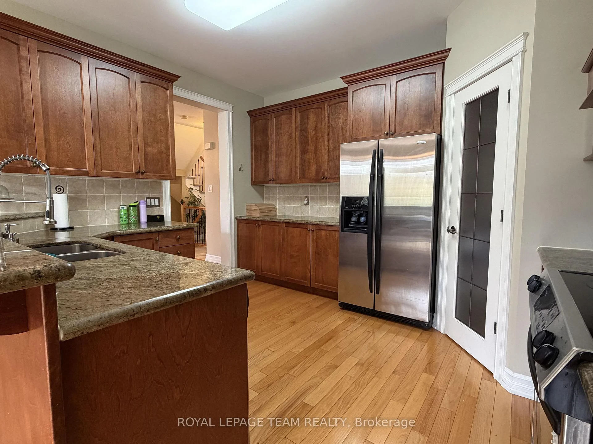 Photo 11 of 251 Tofino Private, Ottawa, Kanata - Bridlewood — HOMEH