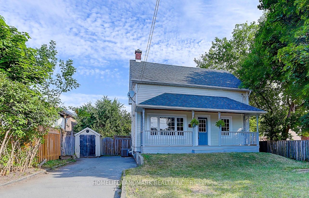 Photo 3 of 115 Crosby Avenue, Richmond Hill, Crosby — HOMEH