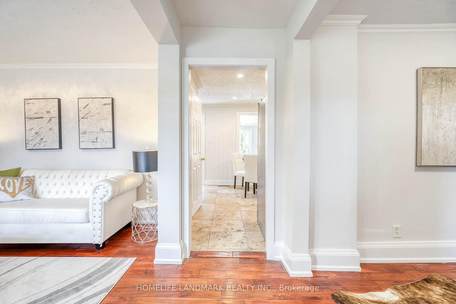 Photo 10 of 115 Crosby Avenue, Richmond Hill, Crosby — HOMEH