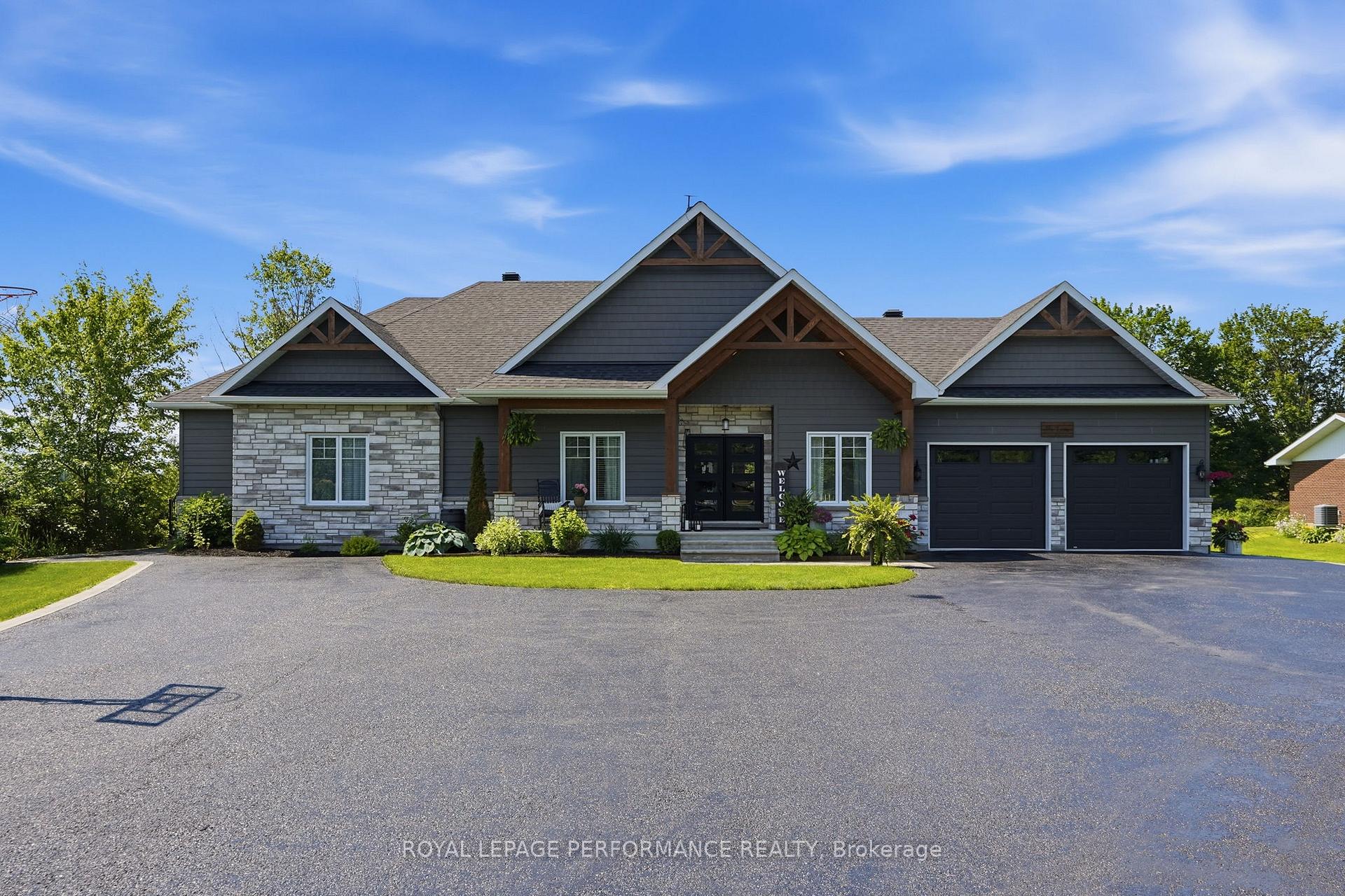 Photo of 1560 Sandy Hill Road