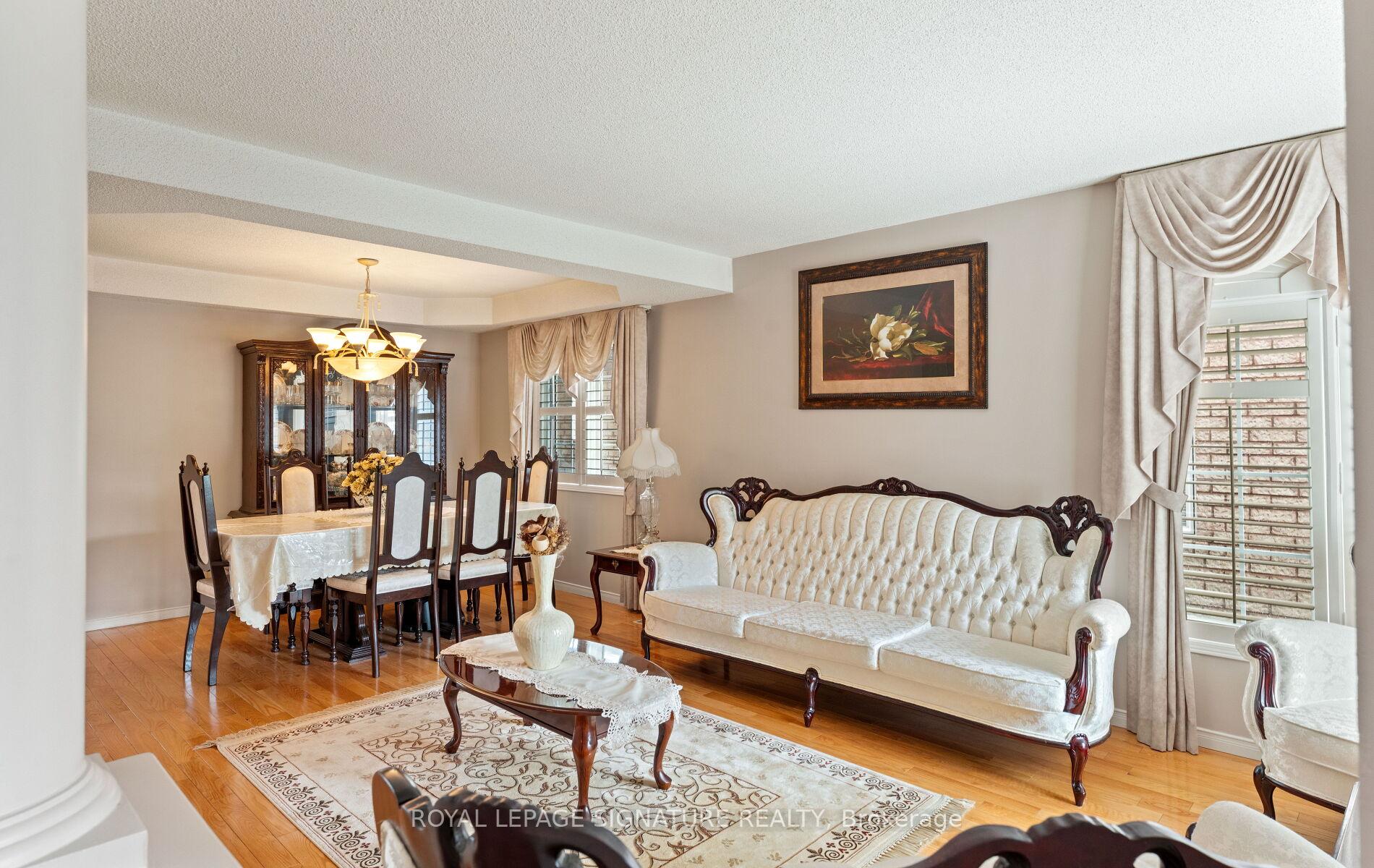 Photo 7 of 3252 Laburnum Crescent, Mississauga, Lisgar — HOMEH
