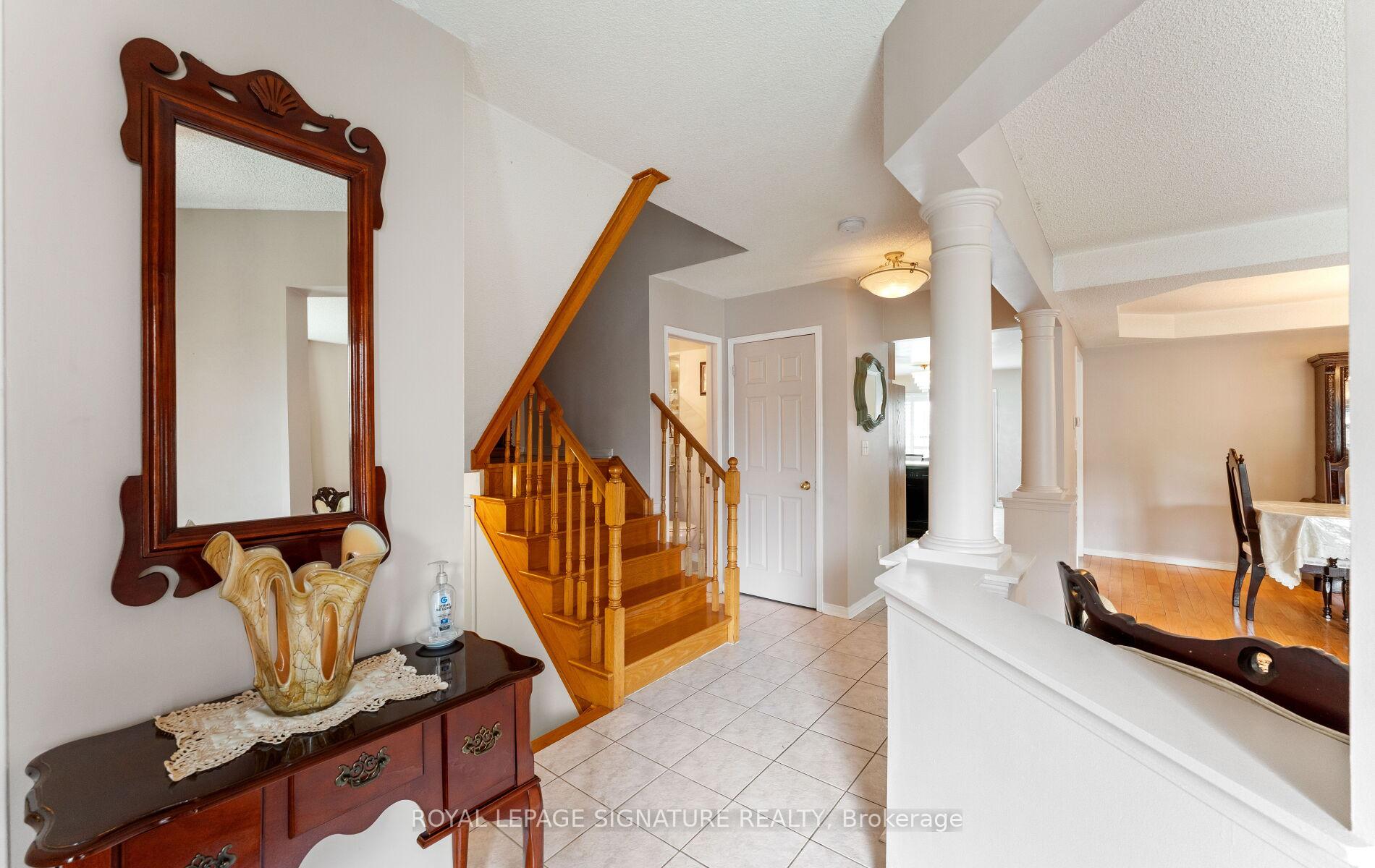 Photo 5 of 3252 Laburnum Crescent, Mississauga, Lisgar — HOMEH
