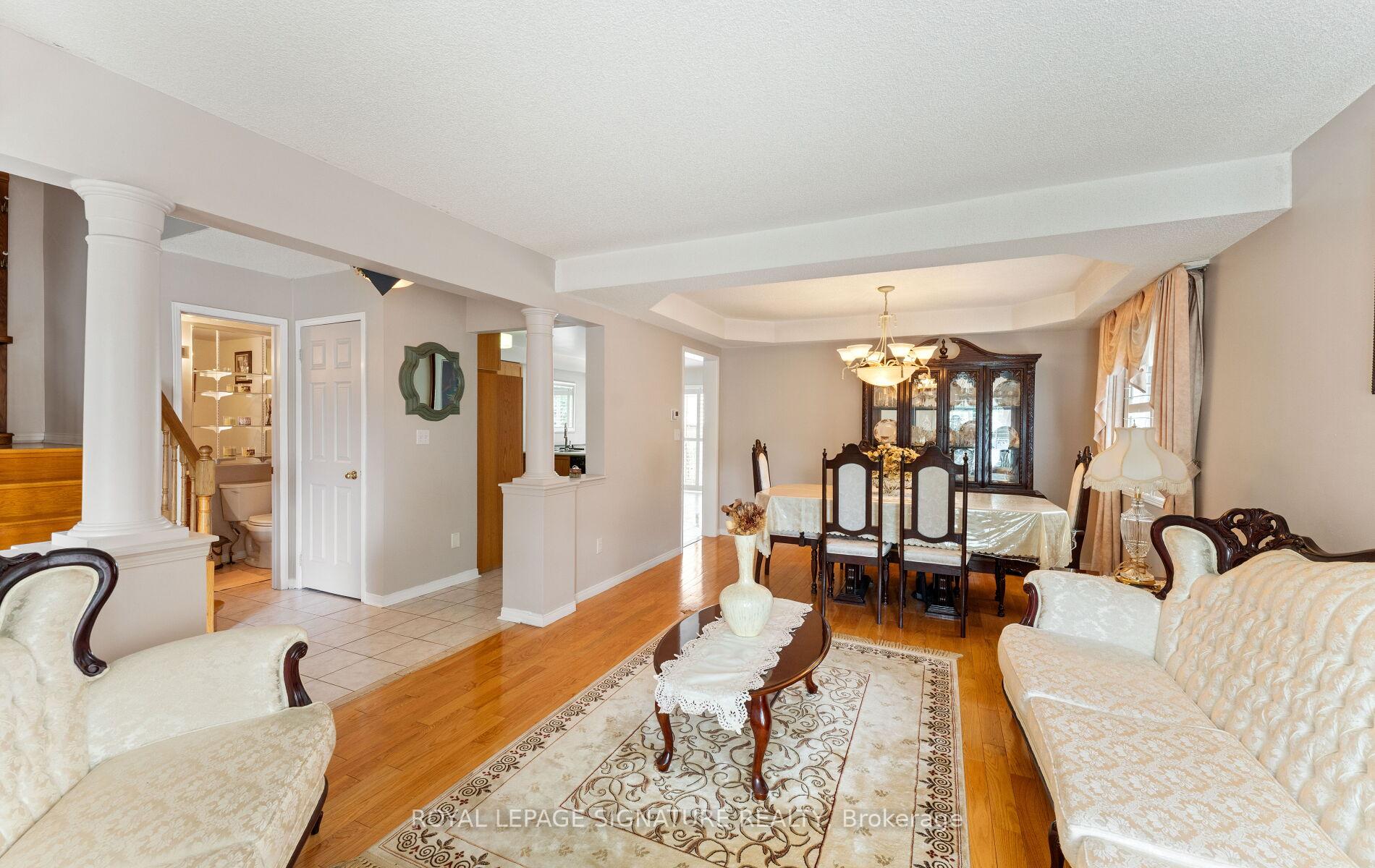 Photo 8 of 3252 Laburnum Crescent, Mississauga, Lisgar — HOMEH