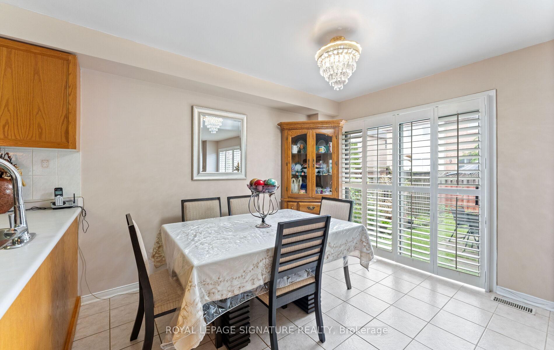 Photo 14 of 3252 Laburnum Crescent, Mississauga, Lisgar — HOMEH