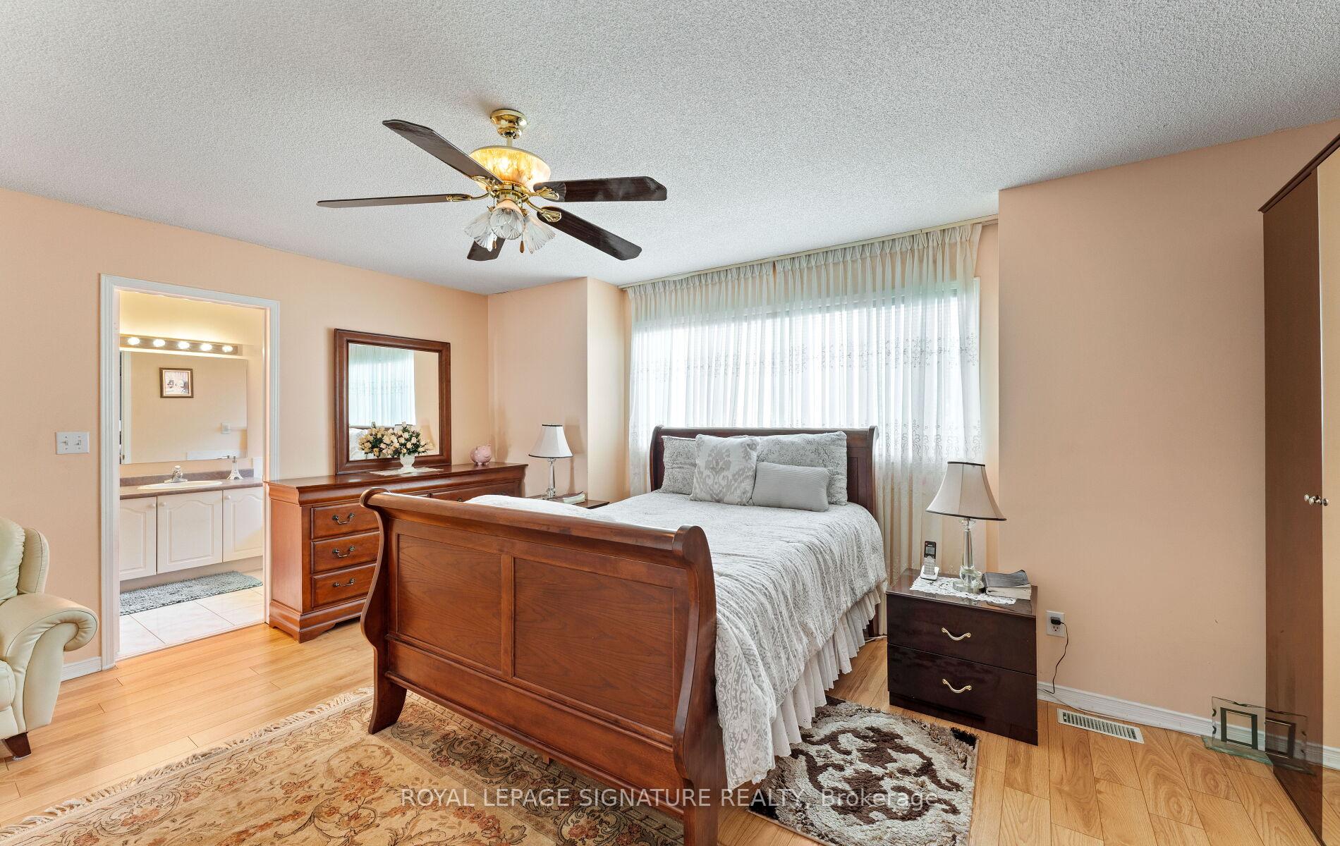 Photo 21 of 3252 Laburnum Crescent, Mississauga, Lisgar — HOMEH