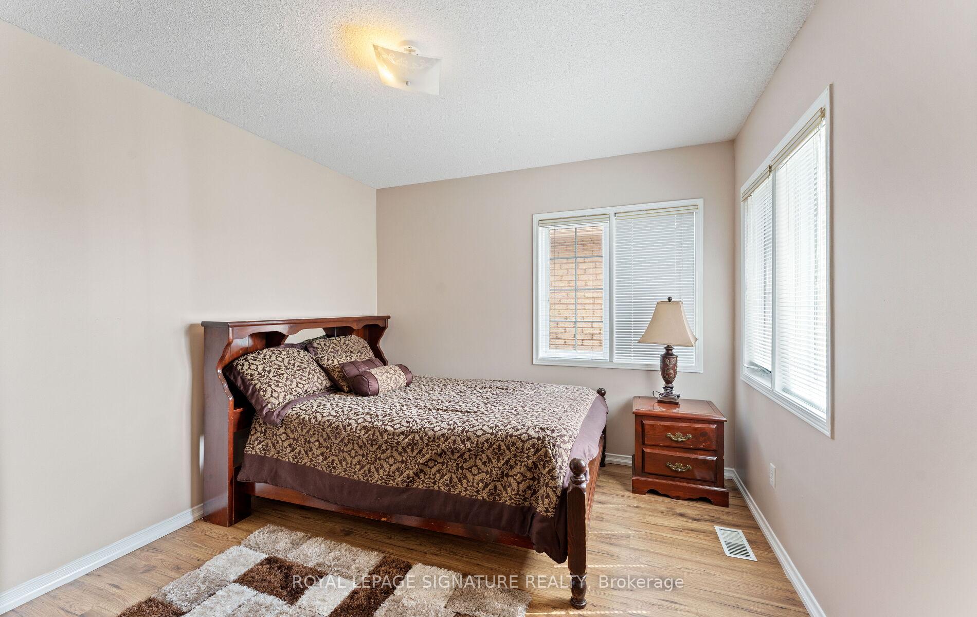 Photo 25 of 3252 Laburnum Crescent, Mississauga, Lisgar — HOMEH