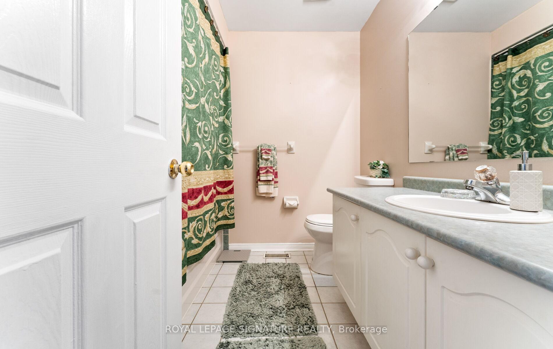 Photo 29 of 3252 Laburnum Crescent, Mississauga, Lisgar — HOMEH