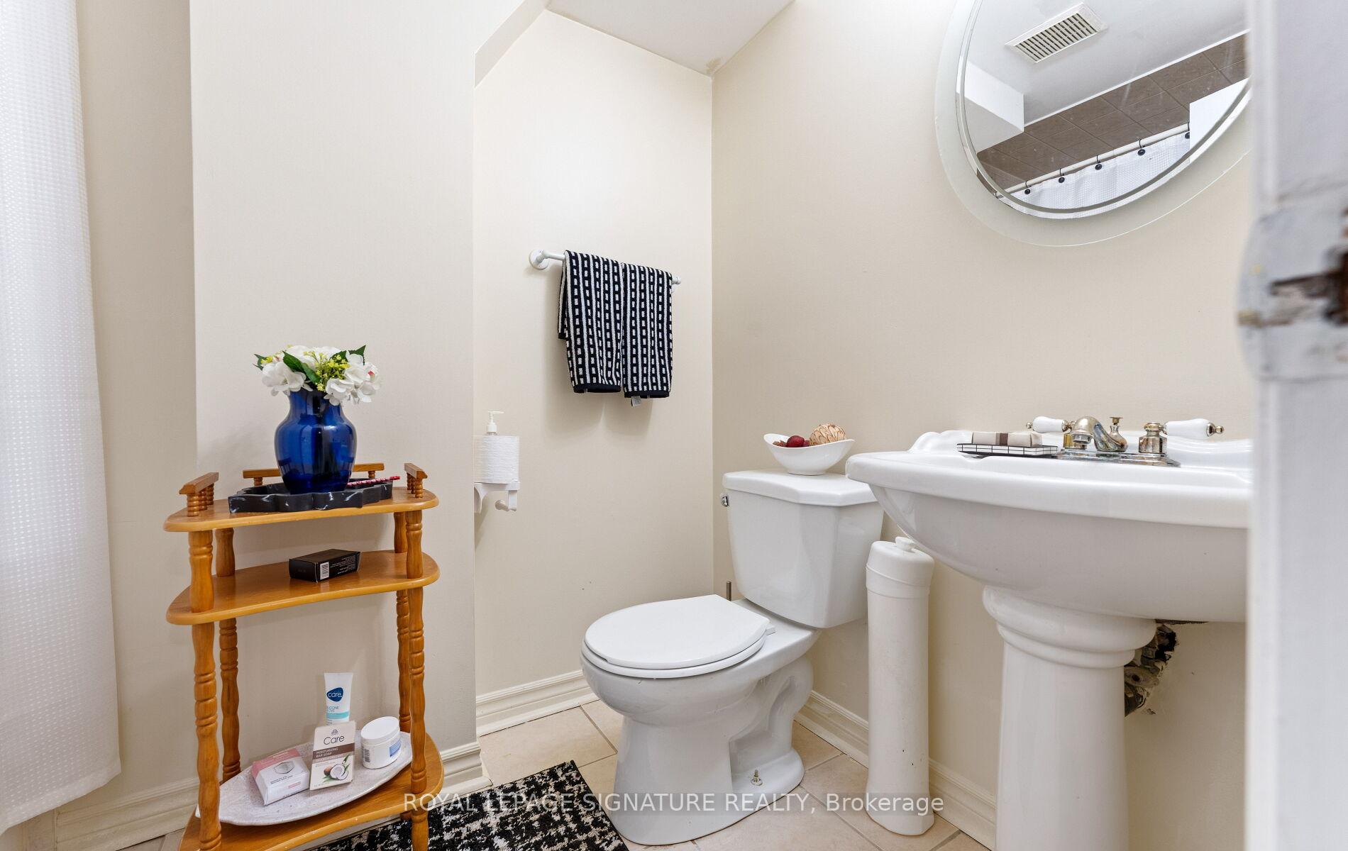 Photo 40 of 3252 Laburnum Crescent, Mississauga, Lisgar — HOMEH