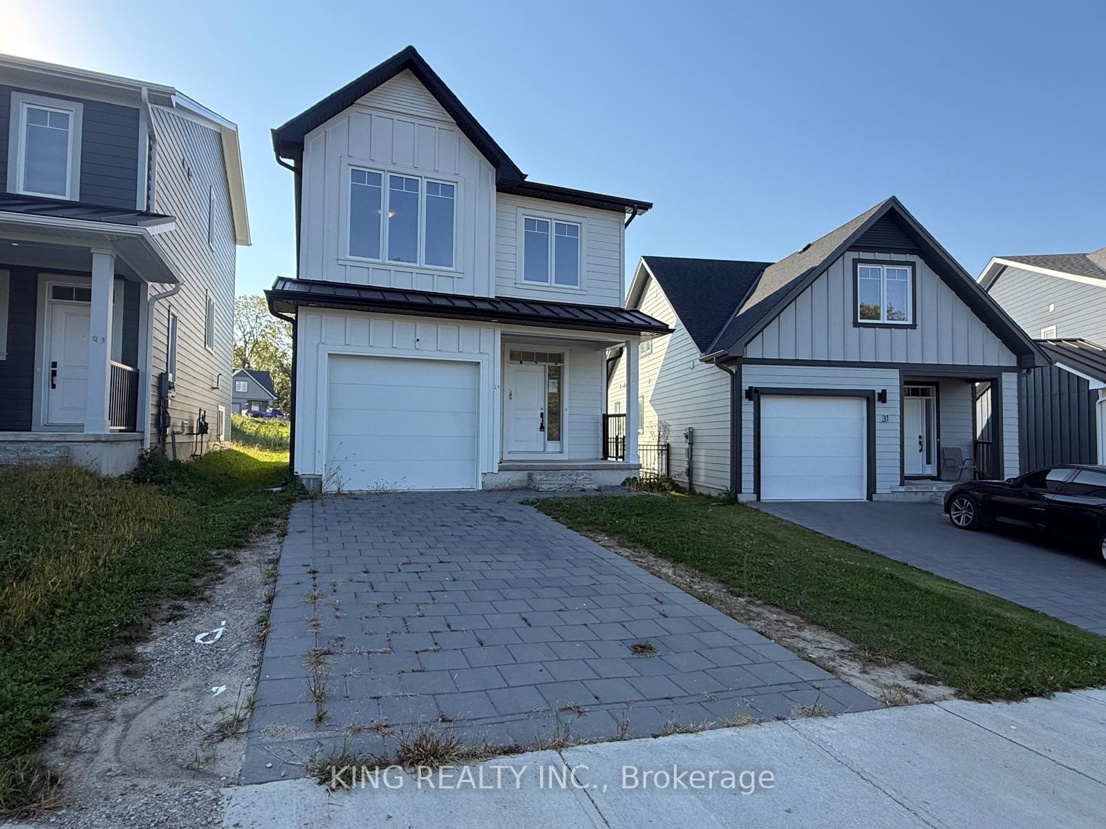 Photo 2 of Unit upper, 27 Christopher Court, London, South J — HOMEH