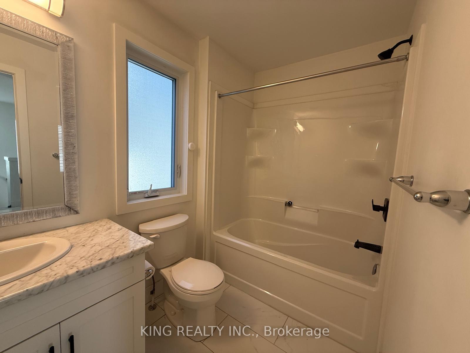 Photo 17 of Unit upper, 27 Christopher Court, London, South J — HOMEH