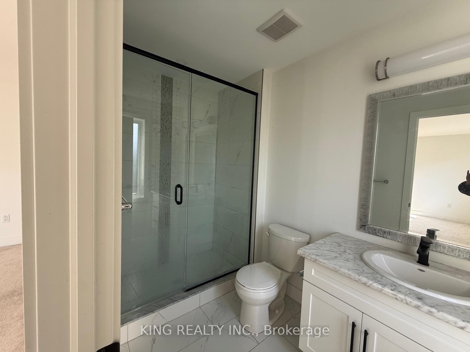 Photo 19 of Unit upper, 27 Christopher Court, London, South J — HOMEH