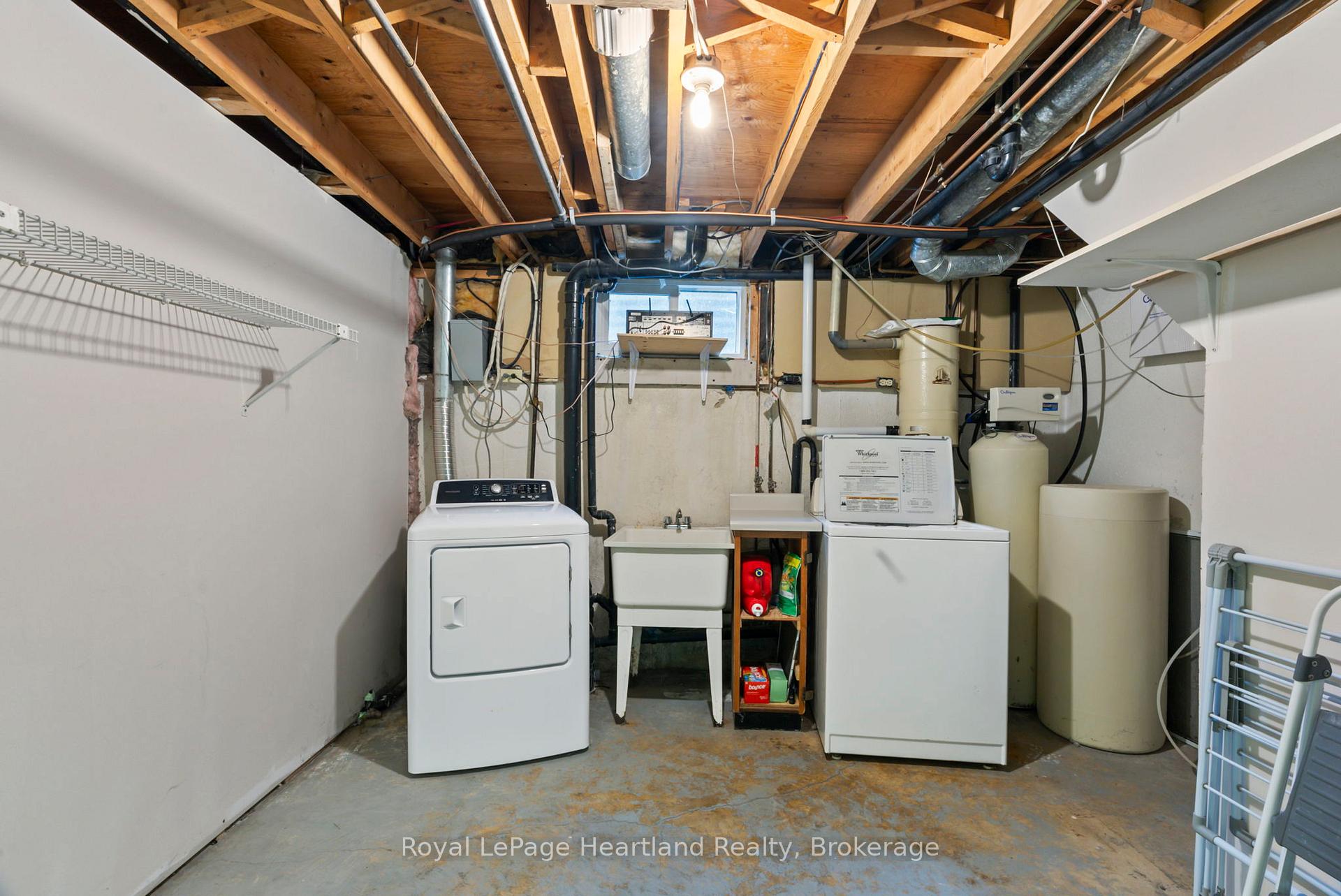 Photo 33 of 156 John Street N, Minto — HOMEH