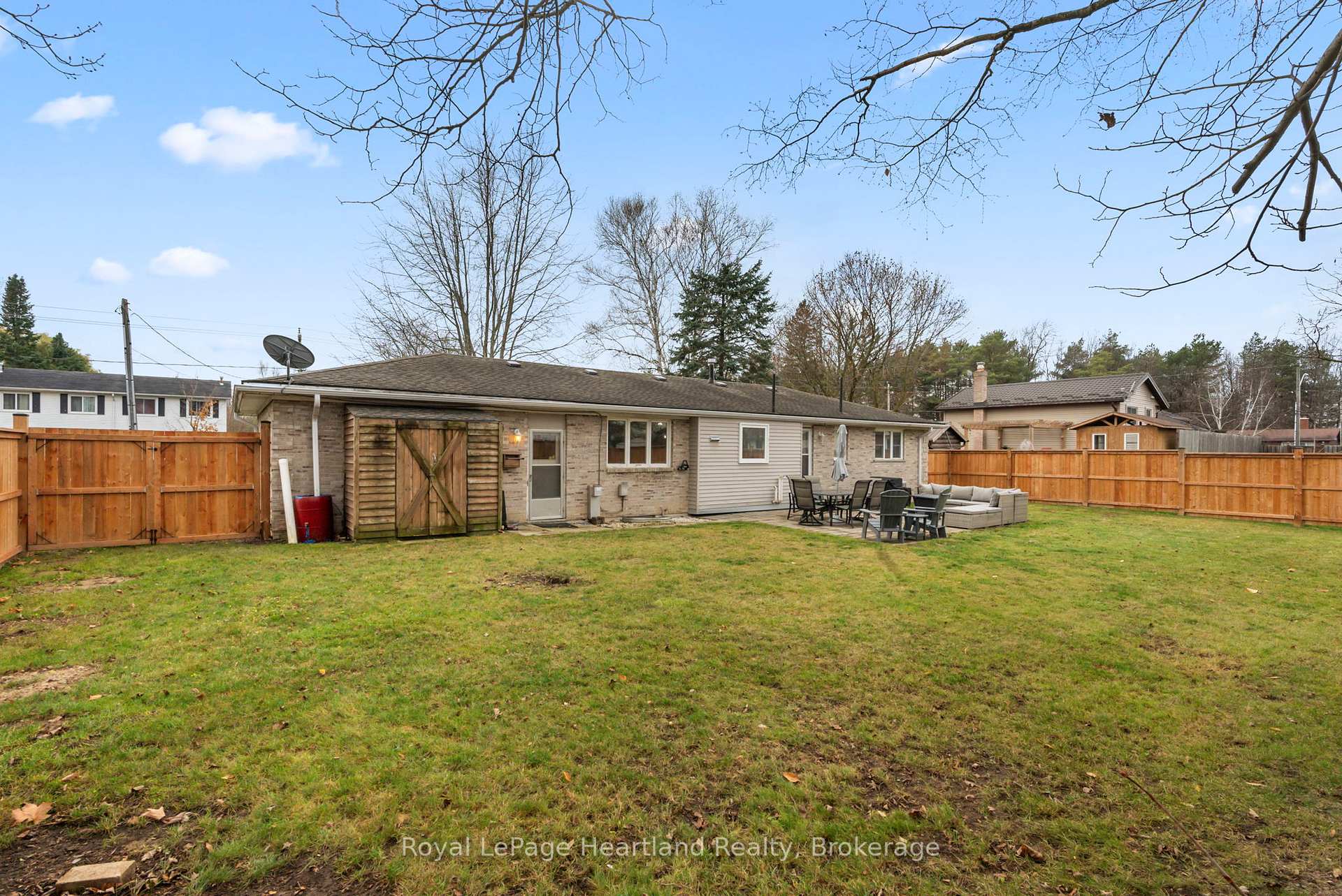Photo 37 of 156 John Street N, Minto — HOMEH