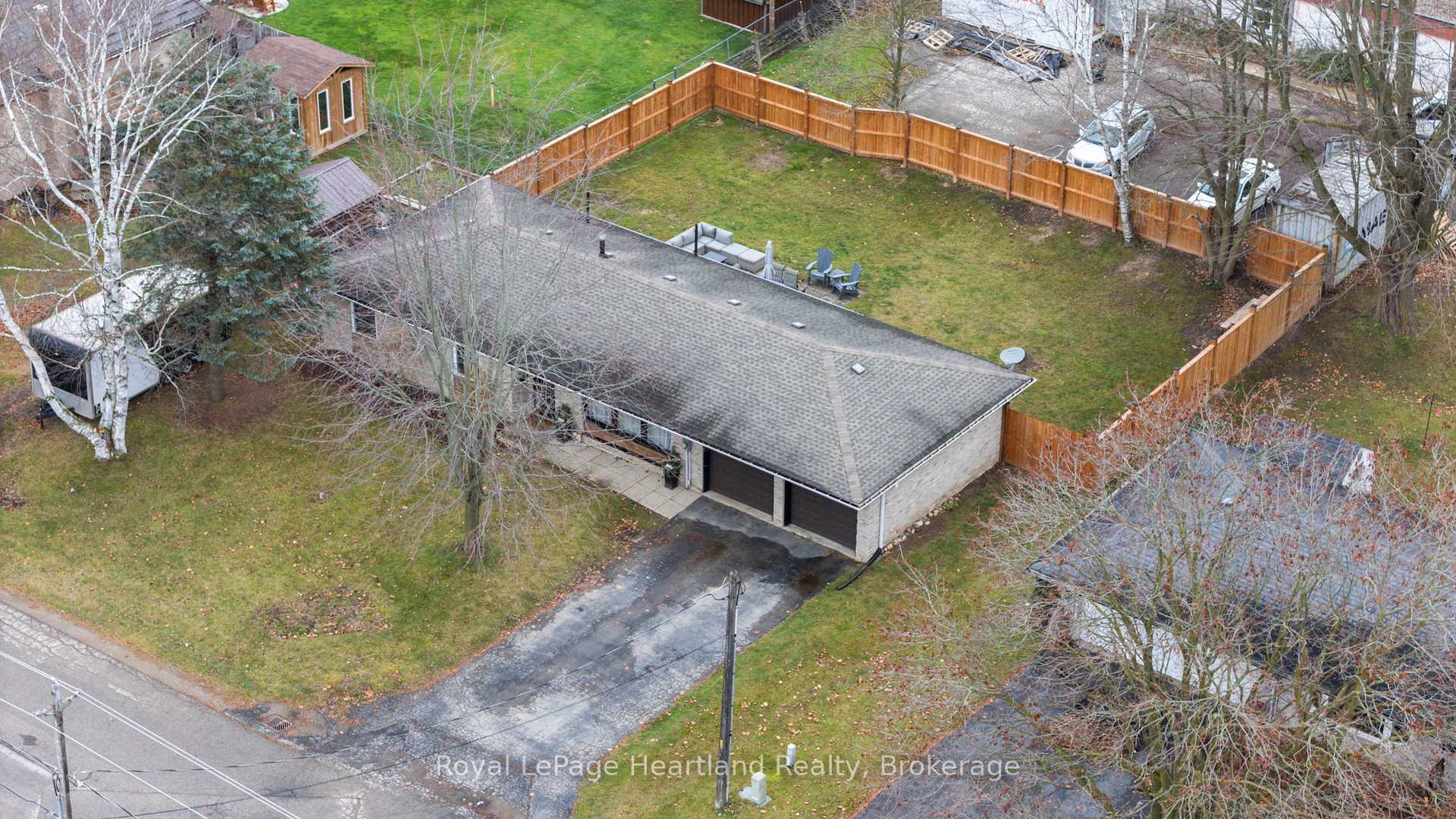 Photo 40 of 156 John Street N, Minto — HOMEH