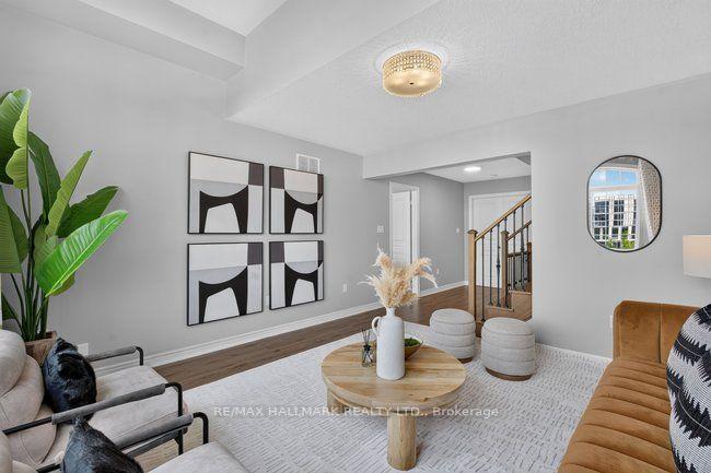 Photo 22 of 3034 Eighth Line, Oakville, Joshua Meadows — HOMEH