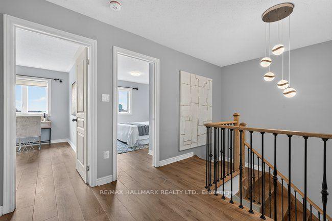 Photo 27 of 3034 Eighth Line, Oakville, Joshua Meadows — HOMEH