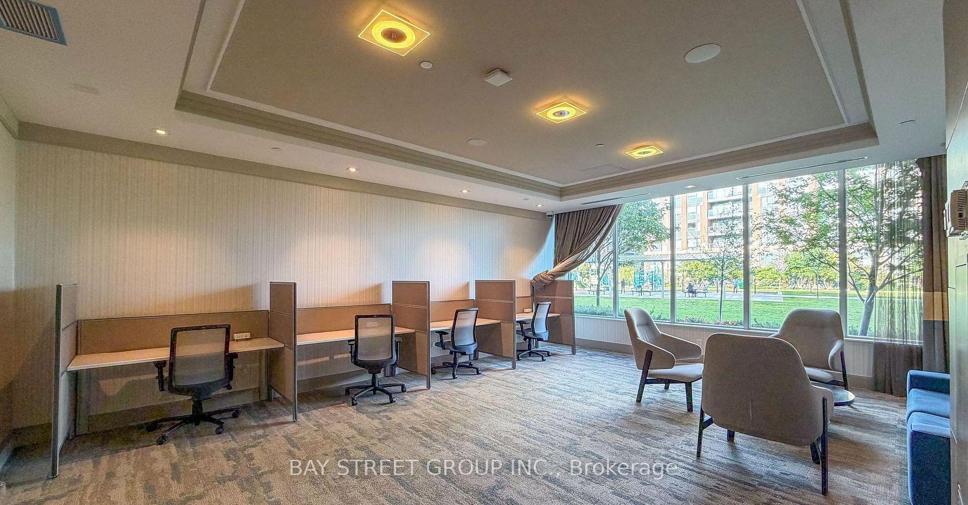 Photo 21 of 15 Water Walk Drive, Markham, Unionville — HOMEH