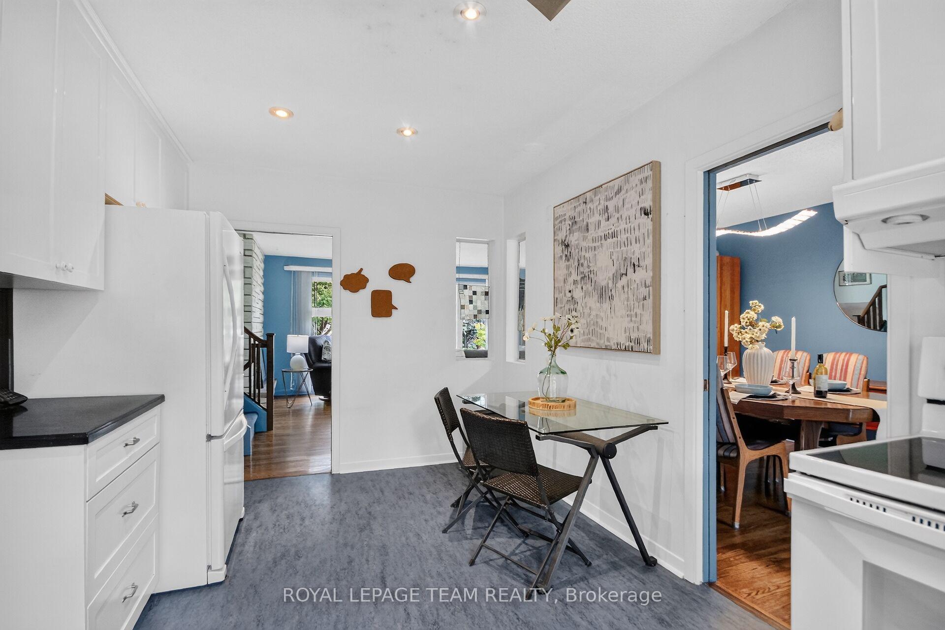 Photo 17 of 673 Golden Avenue, Ottawa, McKellar/Highland — HOMEH