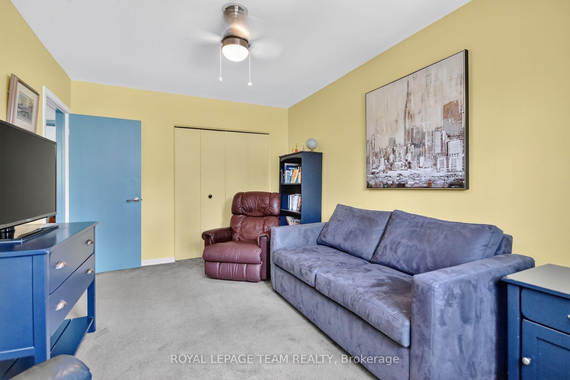 Photo 31 of 673 Golden Avenue, Ottawa, McKellar/Highland — HOMEH