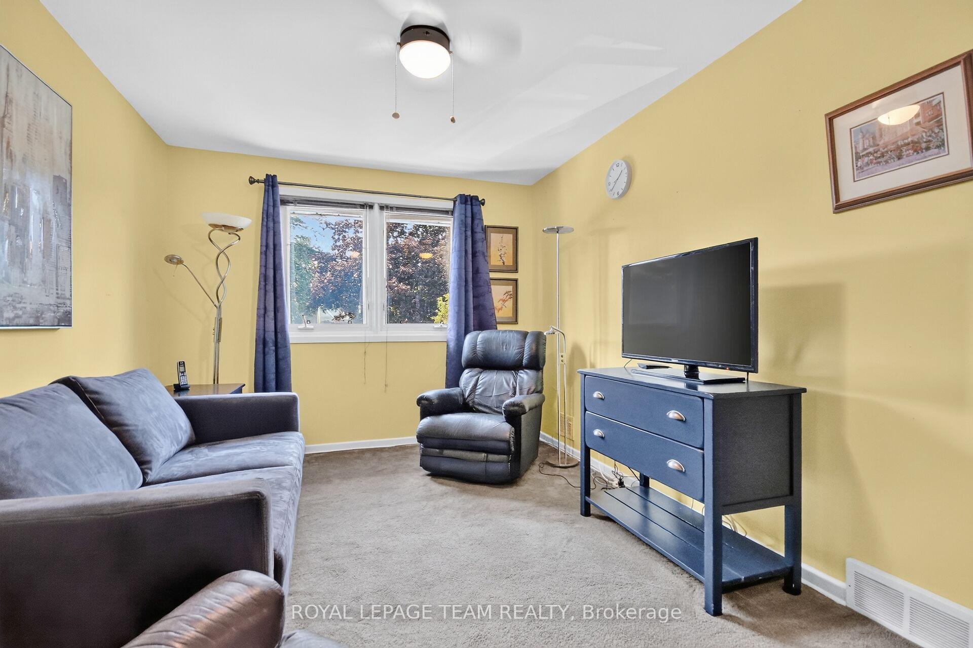 Photo 32 of 673 Golden Avenue, Ottawa, McKellar/Highland — HOMEH
