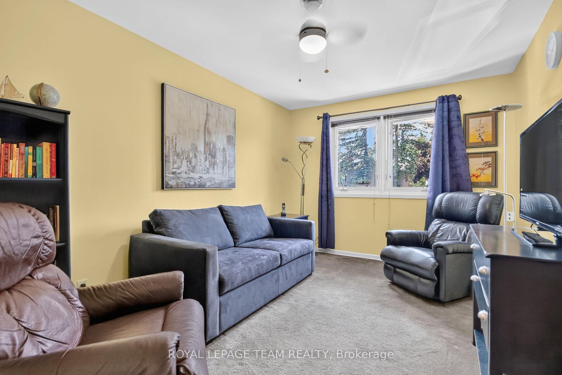 Photo 33 of 673 Golden Avenue, Ottawa, McKellar/Highland — HOMEH
