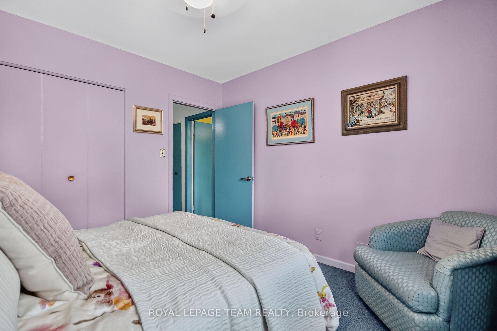 Photo 35 of 673 Golden Avenue, Ottawa, McKellar/Highland — HOMEH