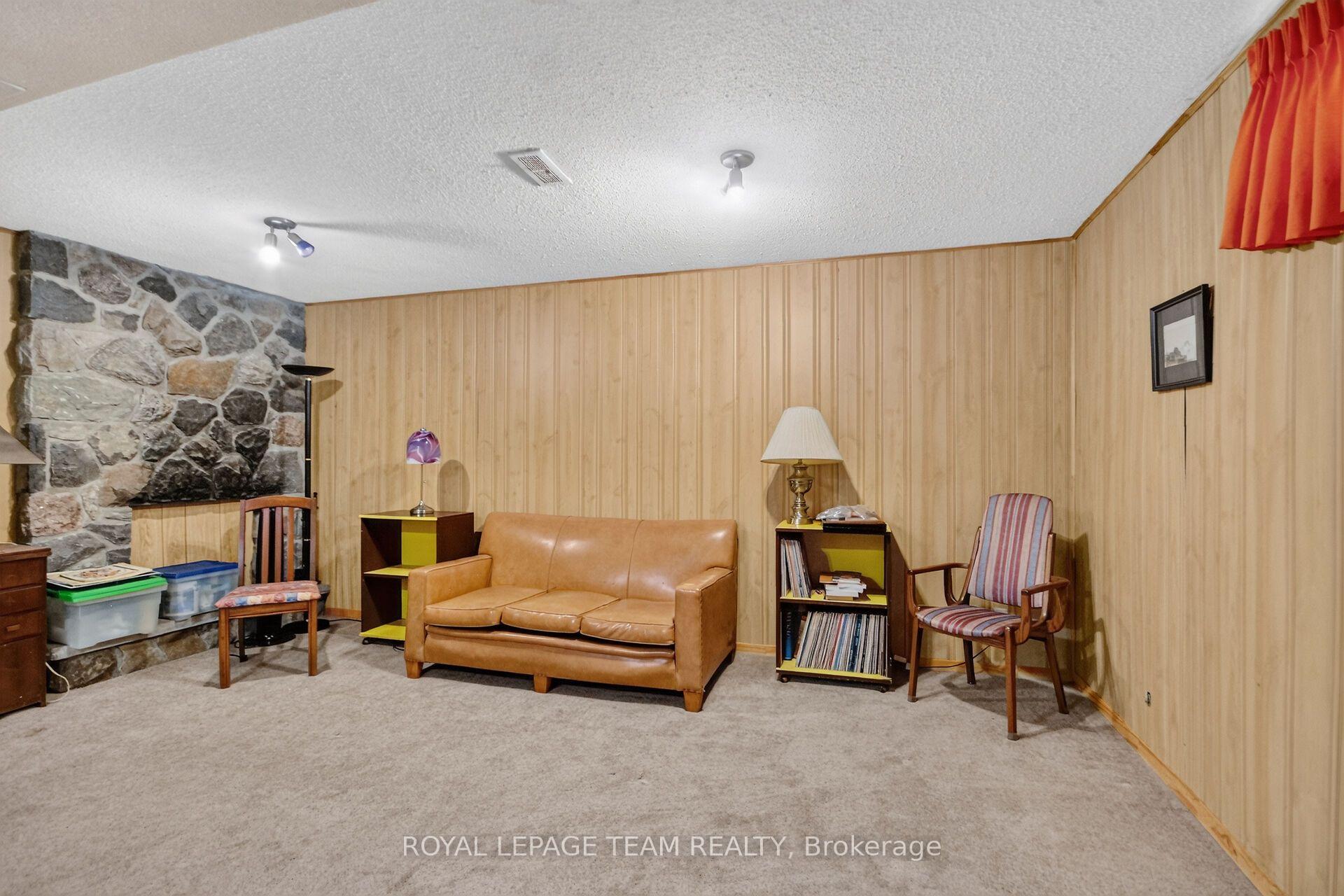 Photo 43 of 673 Golden Avenue, Ottawa, McKellar/Highland — HOMEH