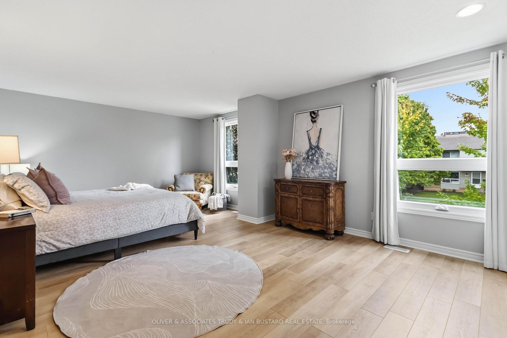 Photo 25 of 109 McMaster Drive E, London, South M — HOMEH