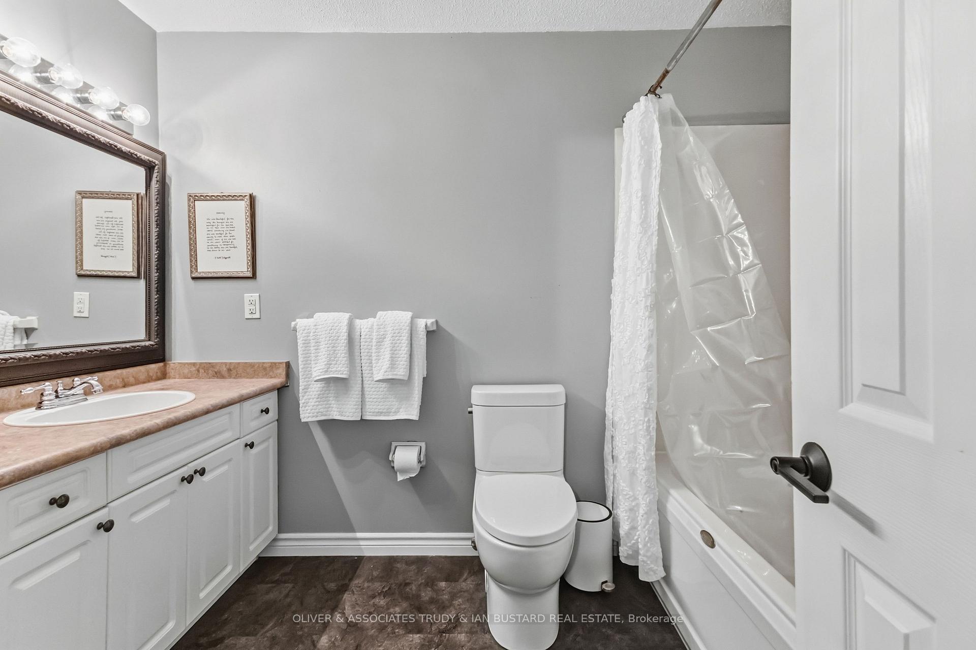 Photo 29 of 109 McMaster Drive E, London, South M — HOMEH