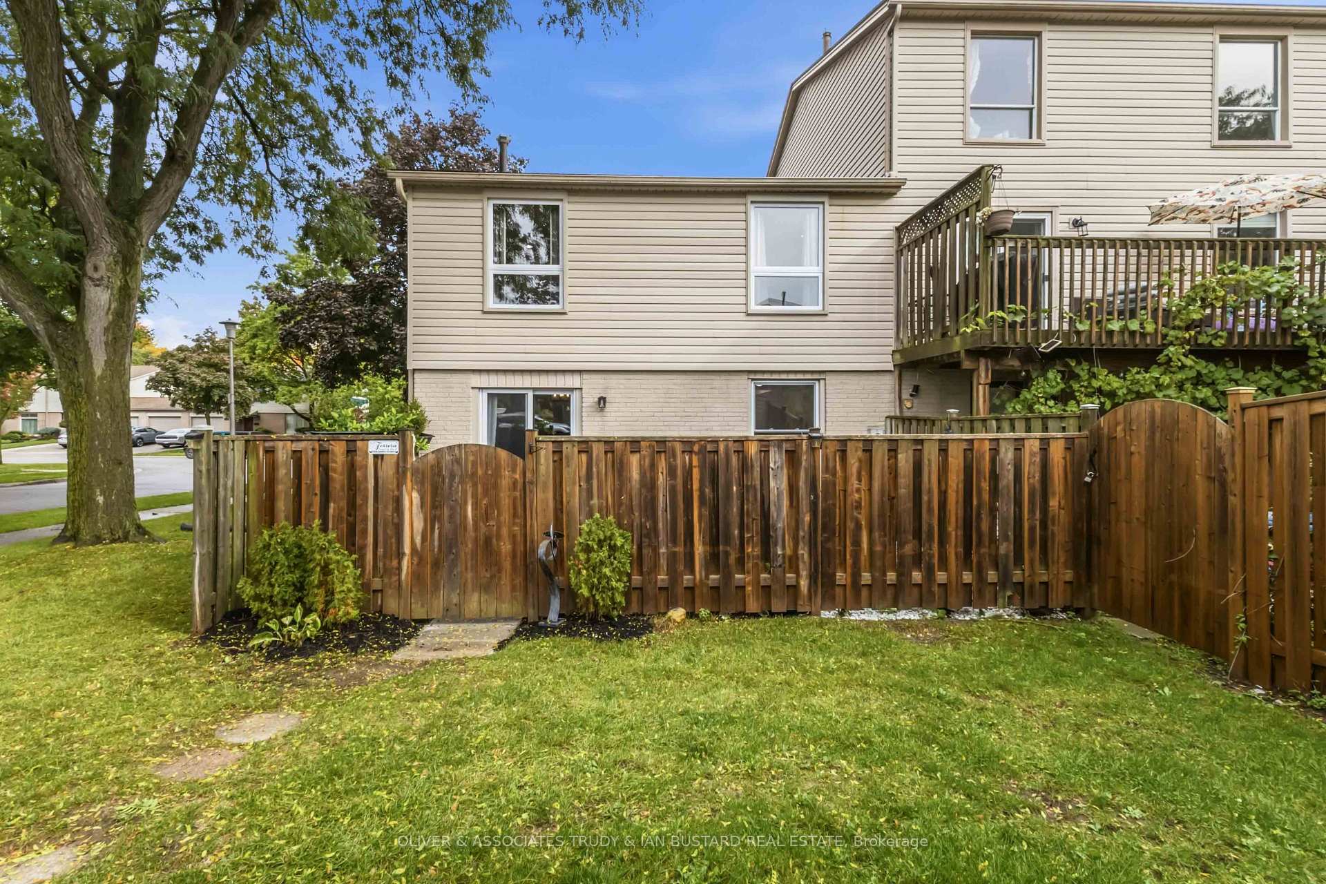 Photo 32 of 109 McMaster Drive E, London, South M — HOMEH