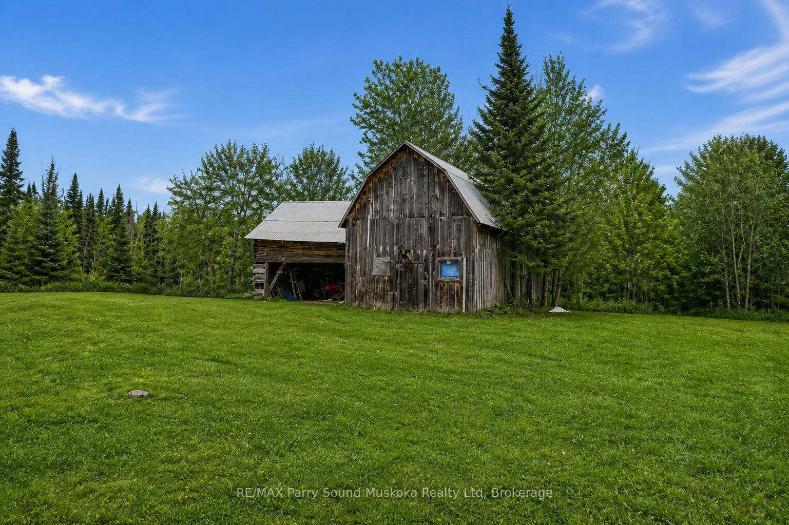 Photo 6 of 132 Lawson Drive, Kearney — HOMEH