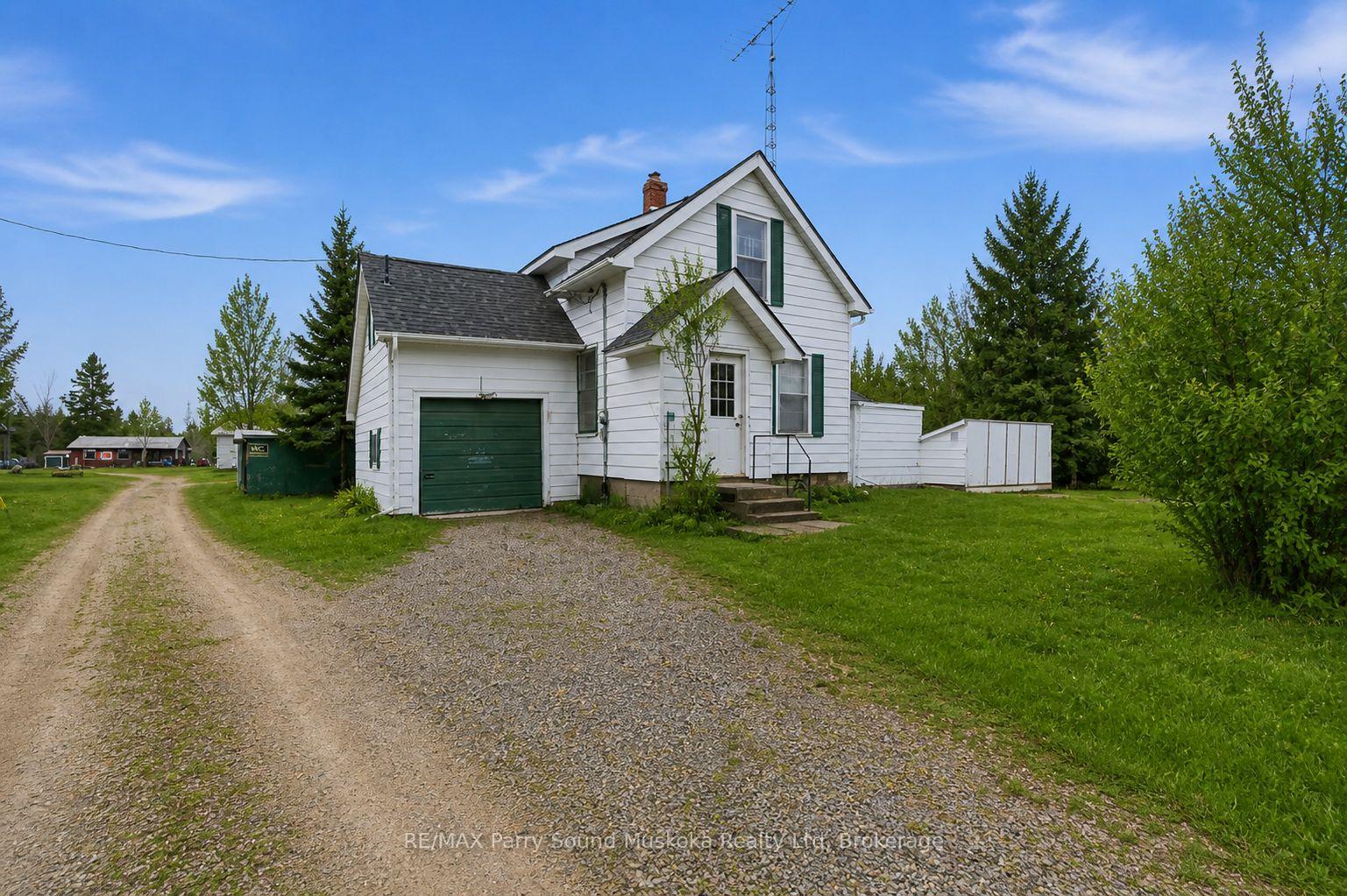 Photo 29 of 132 Lawson Drive, Kearney — HOMEH