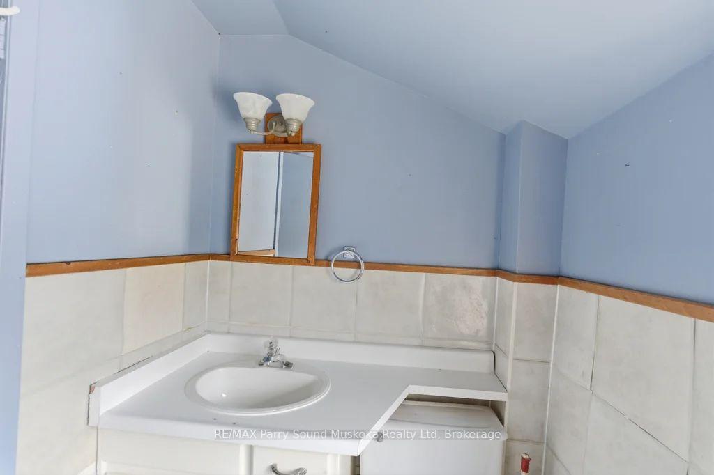 Photo 37 of 132 Lawson Drive, Kearney — HOMEH